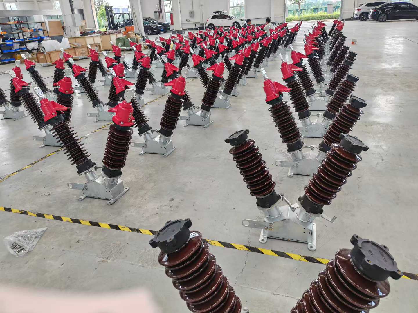 Disconnector Switch Supplier: Choosing the Right Partner for Your Electrical Safety Needs