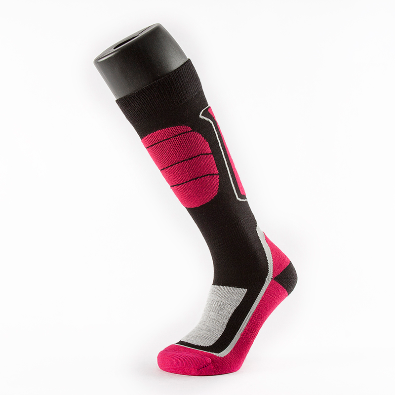 Innovative China Skiing Socks: Merging Quality, Comfort, and Performance
